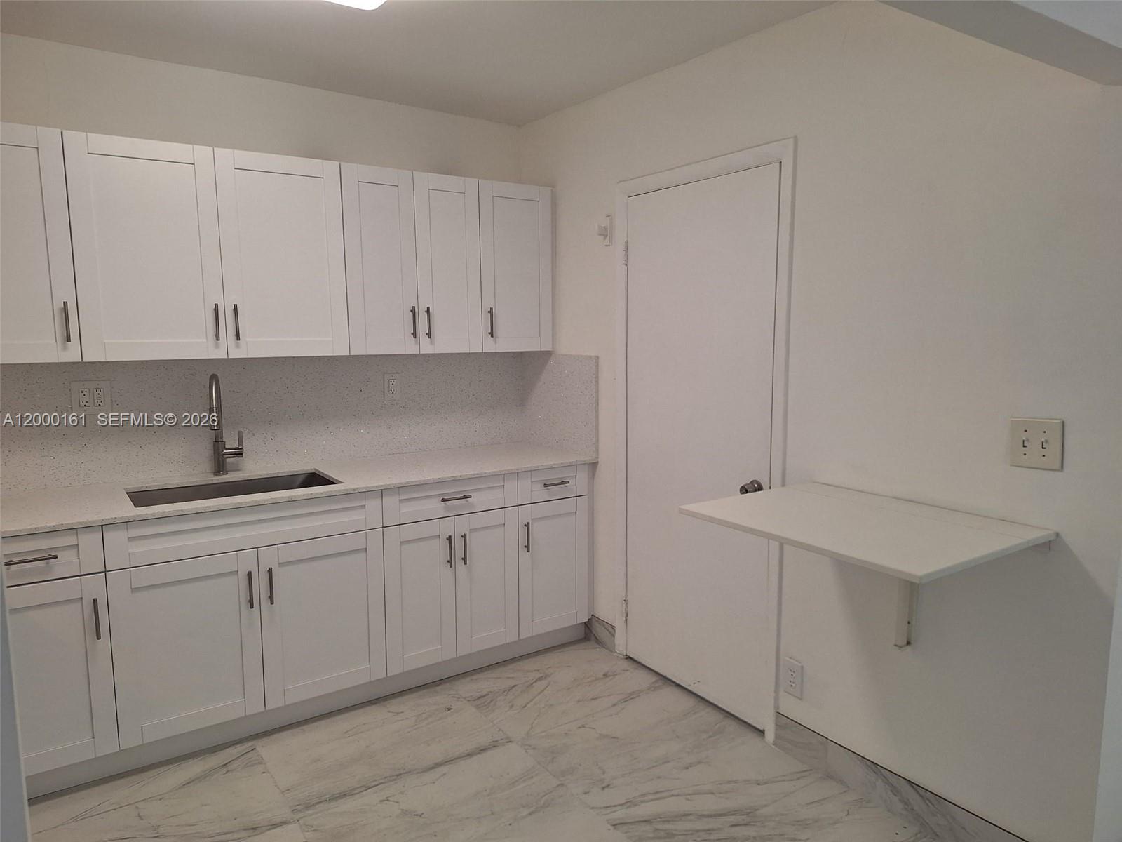 ROYALE GREEN CONDO NO 2 - Residential Lease