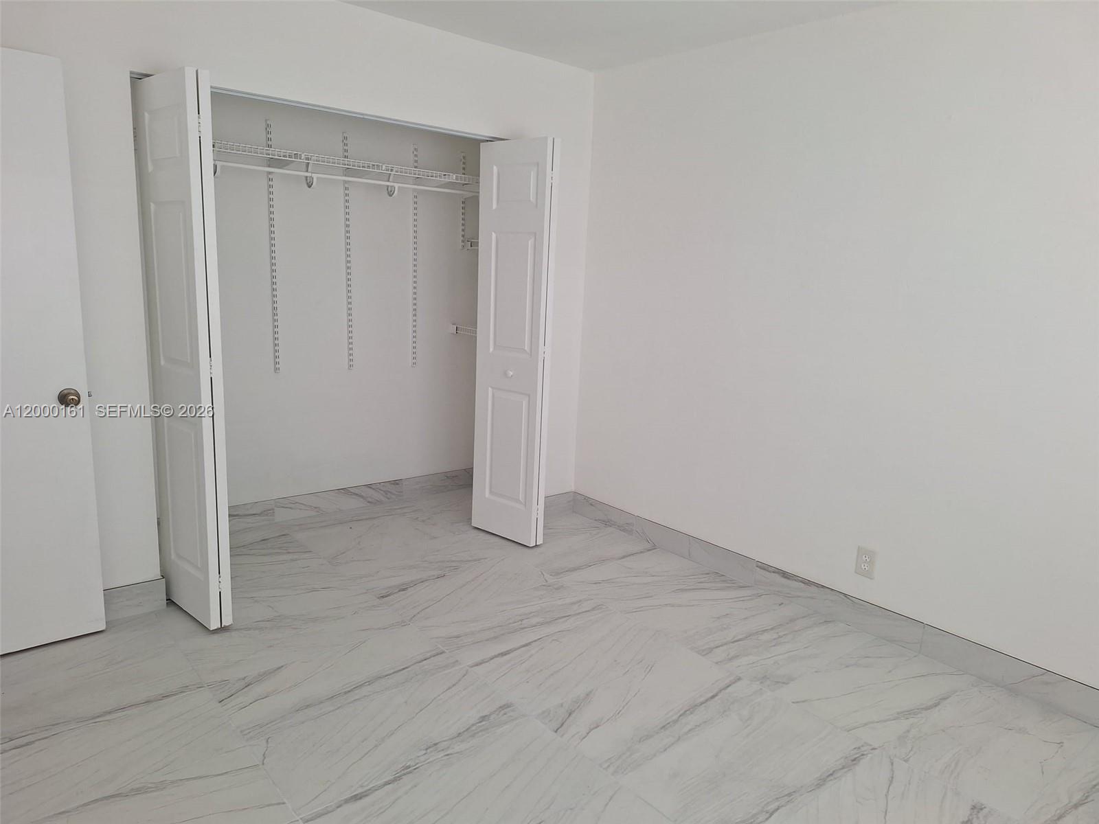 ROYALE GREEN CONDO NO 2 - Residential Lease