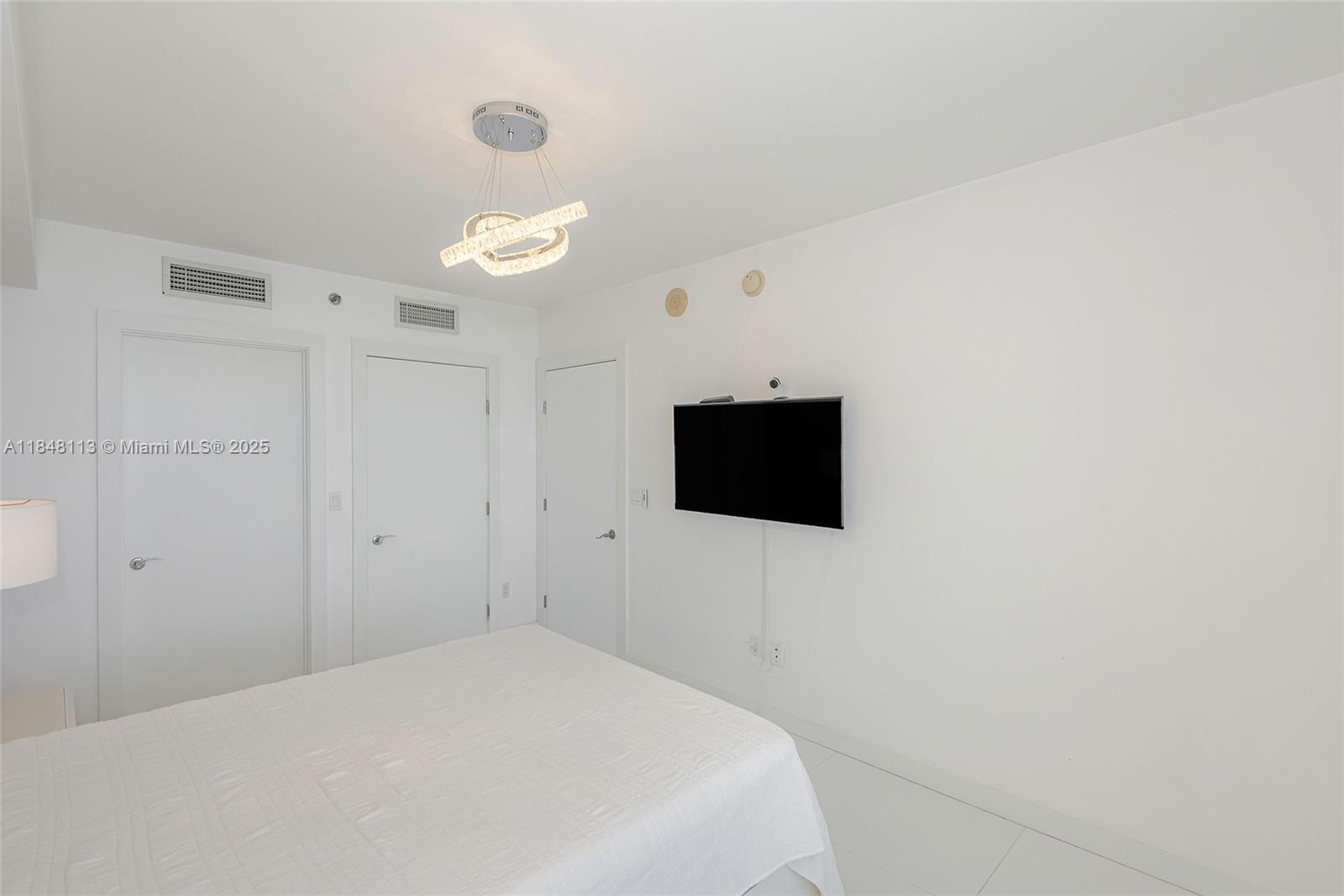 BEACH CLUB CONDO - Residential