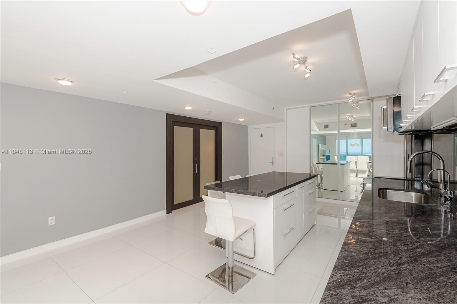 BEACH CLUB CONDO - Residential