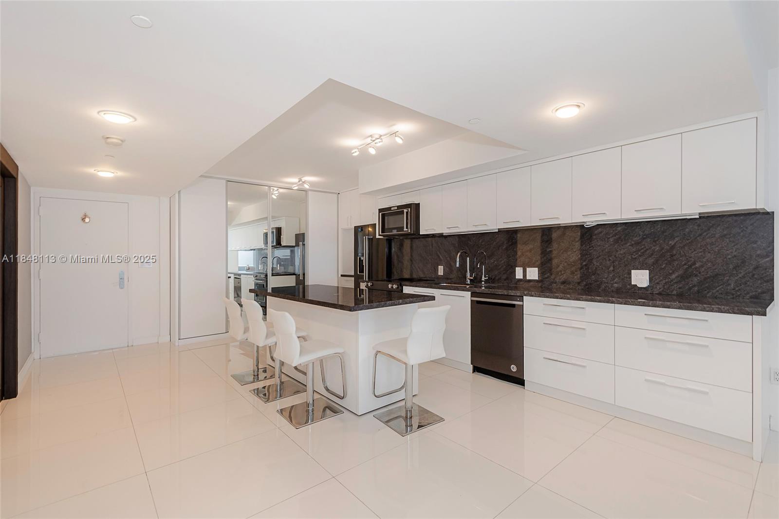 BEACH CLUB CONDO - Residential