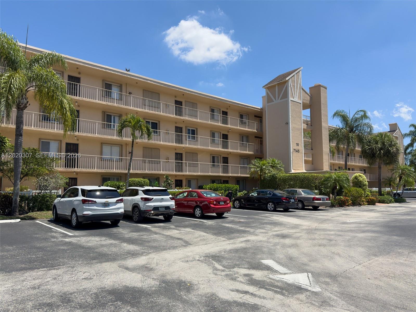 HUNTINGTON LAKES SEC TWO - Residential