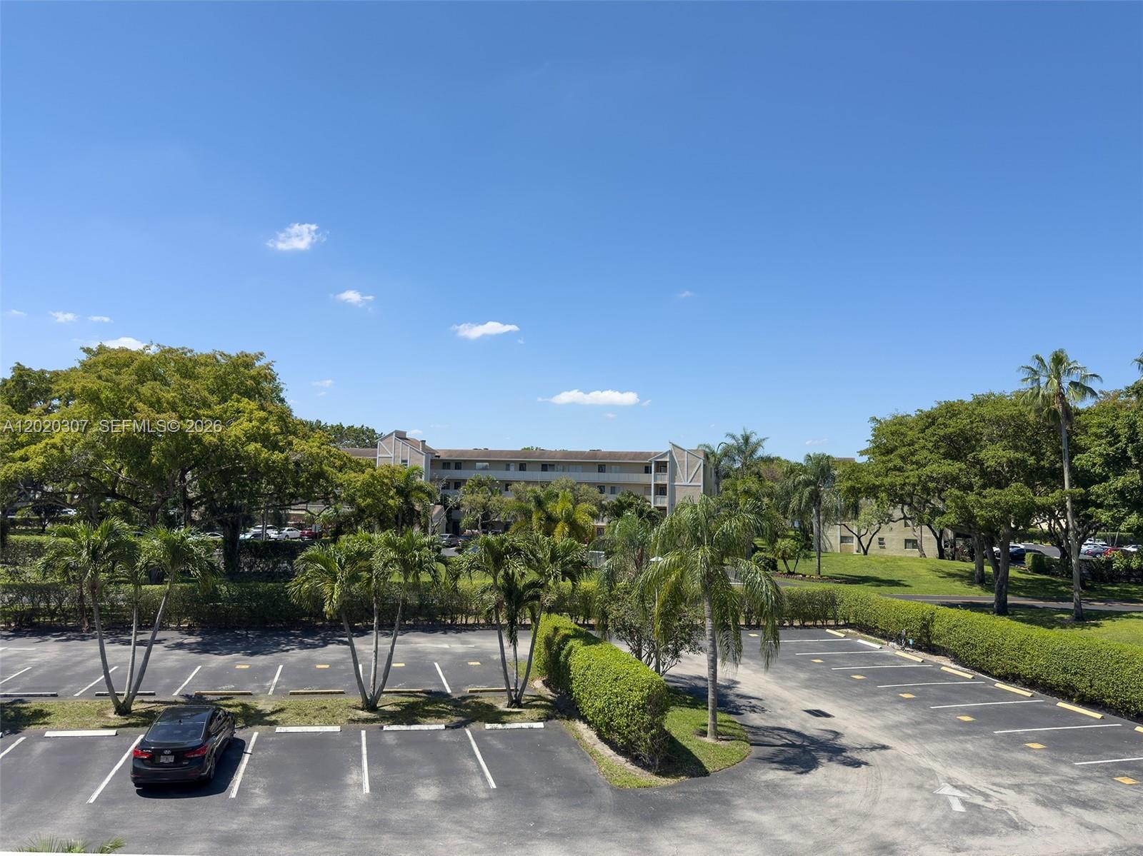 HUNTINGTON LAKES SEC TWO - Residential