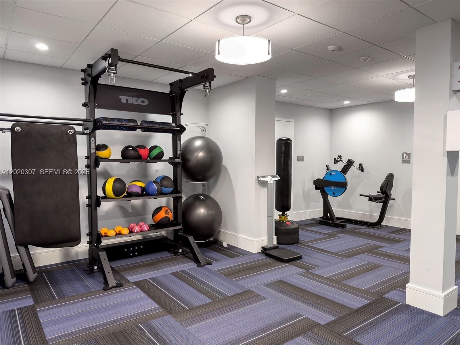 HUNTINGTON LAKES SEC TWO - Residential