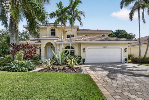 Photo of 8210 Phoenician Court, Davie, FL 33328 (MLS # A12087313)