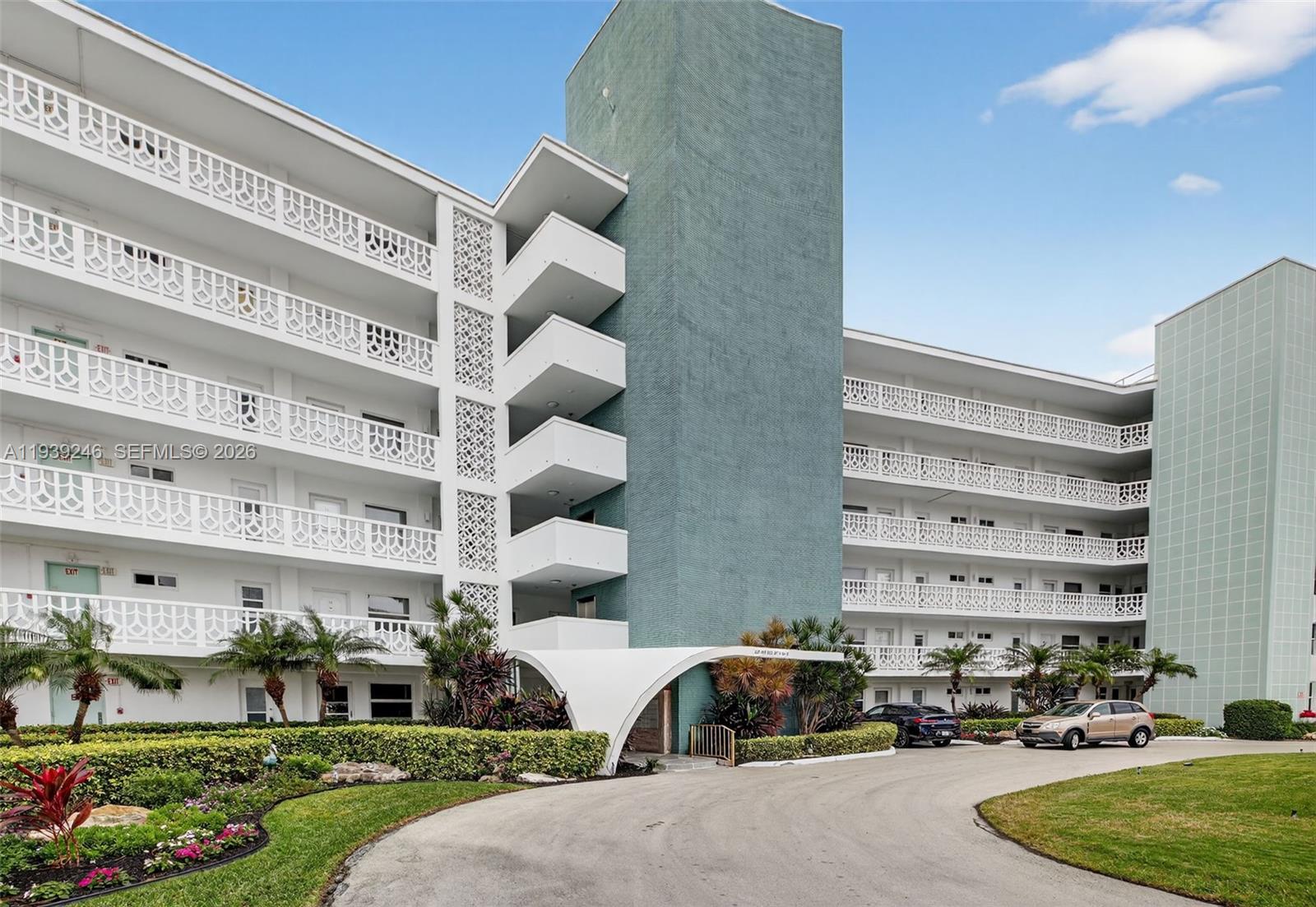 GOLDEN BAY TOWERS CO-OP - Residential