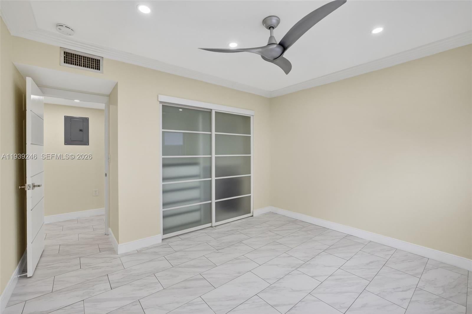 GOLDEN BAY TOWERS CO-OP - Residential