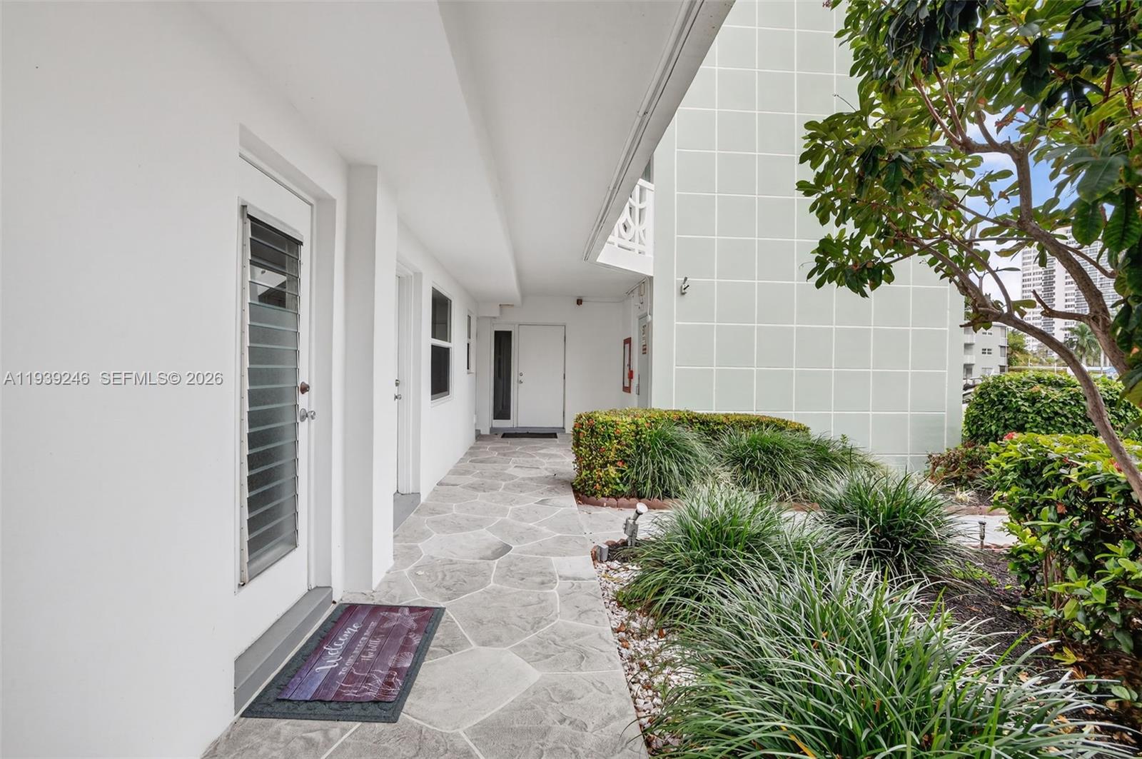 GOLDEN BAY TOWERS CO-OP - Residential