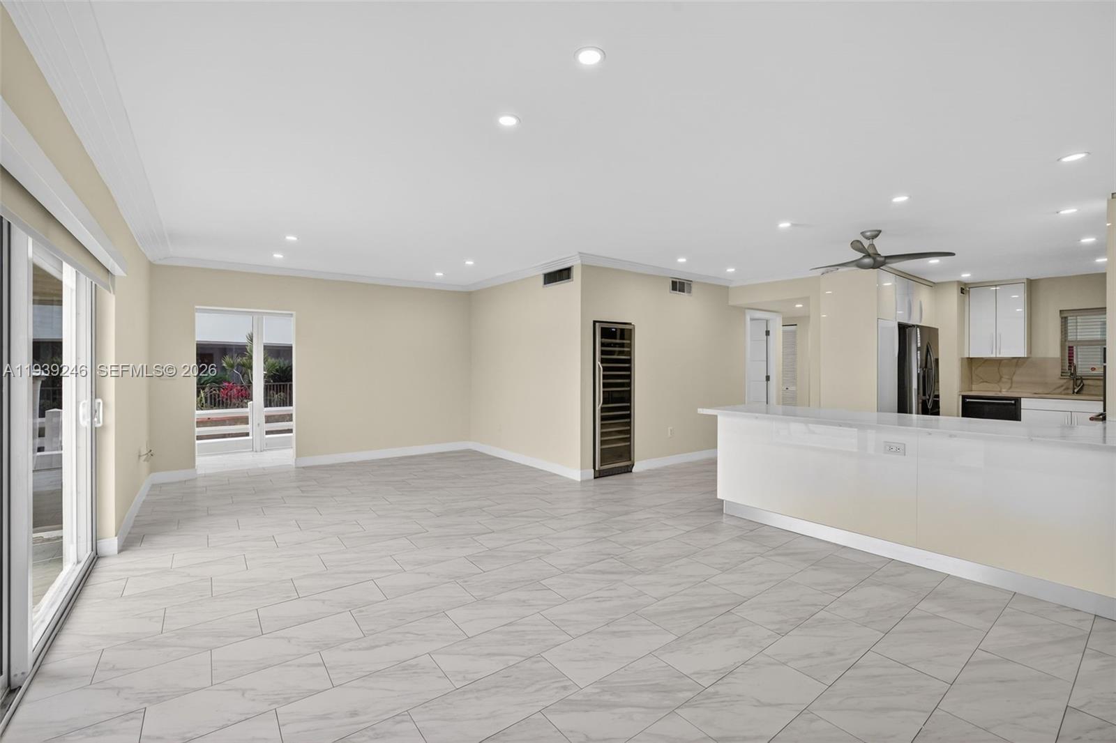 GOLDEN BAY TOWERS CO-OP - Residential