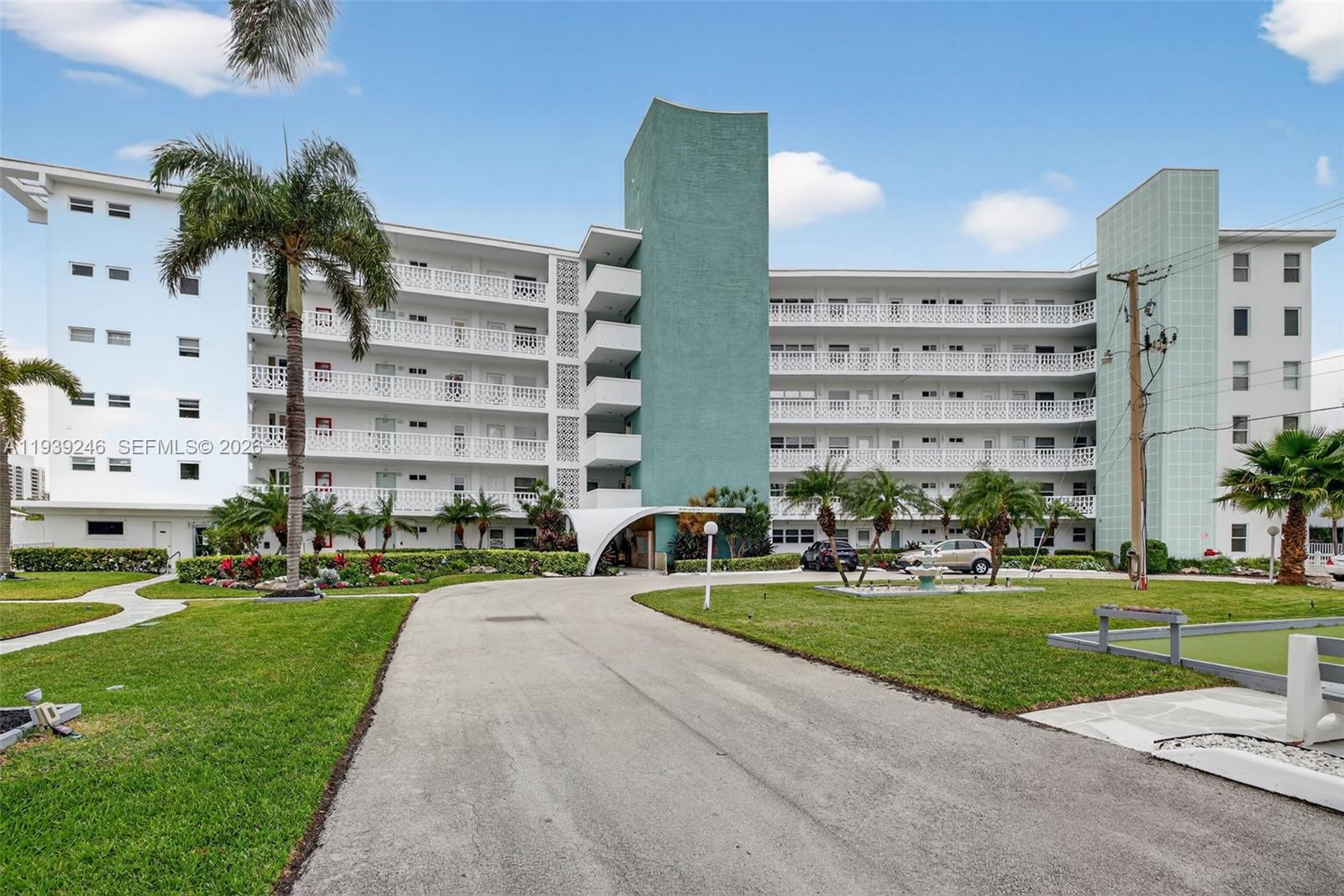 GOLDEN BAY TOWERS CO-OP - Residential