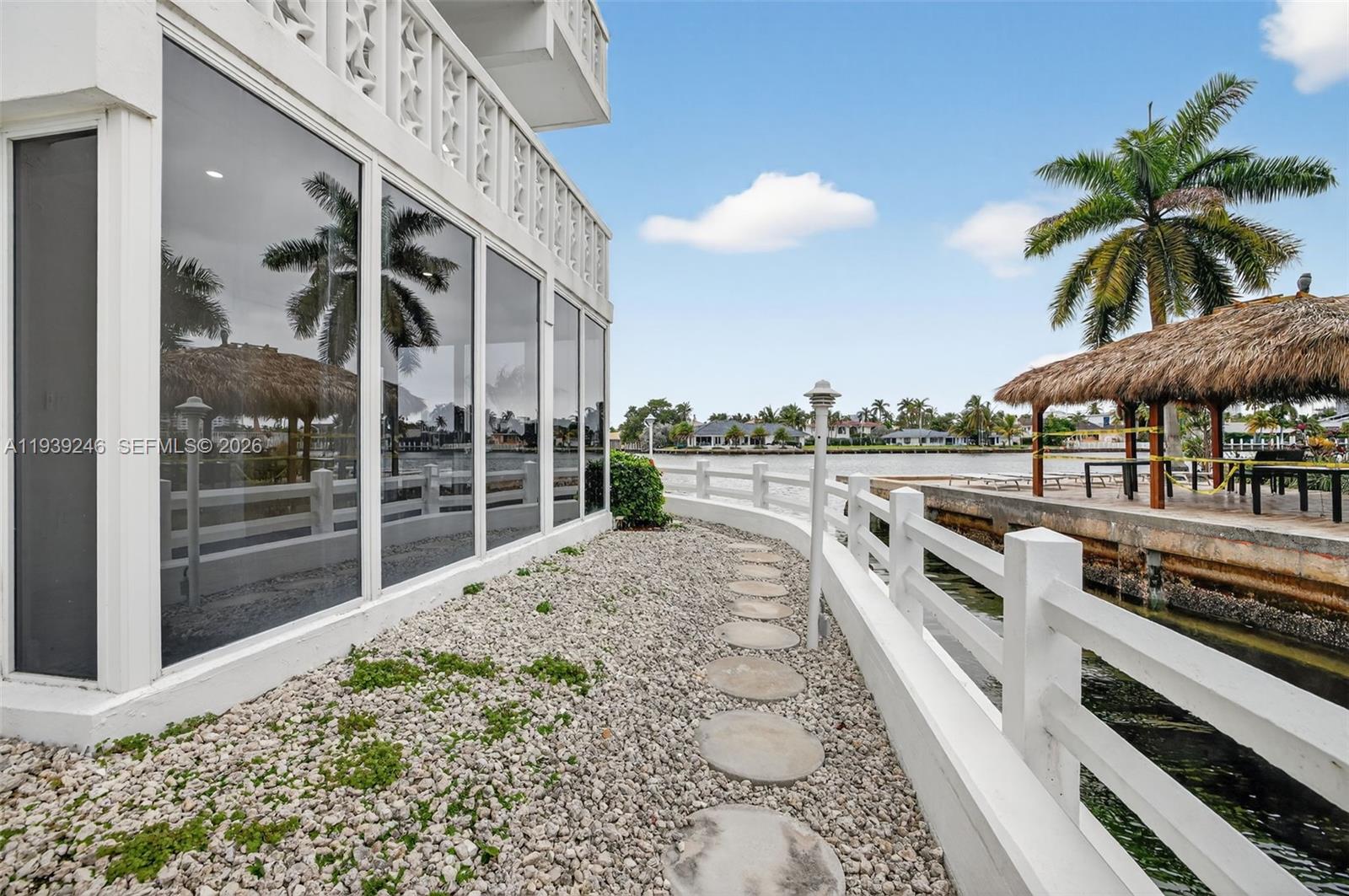 GOLDEN BAY TOWERS CO-OP - Residential