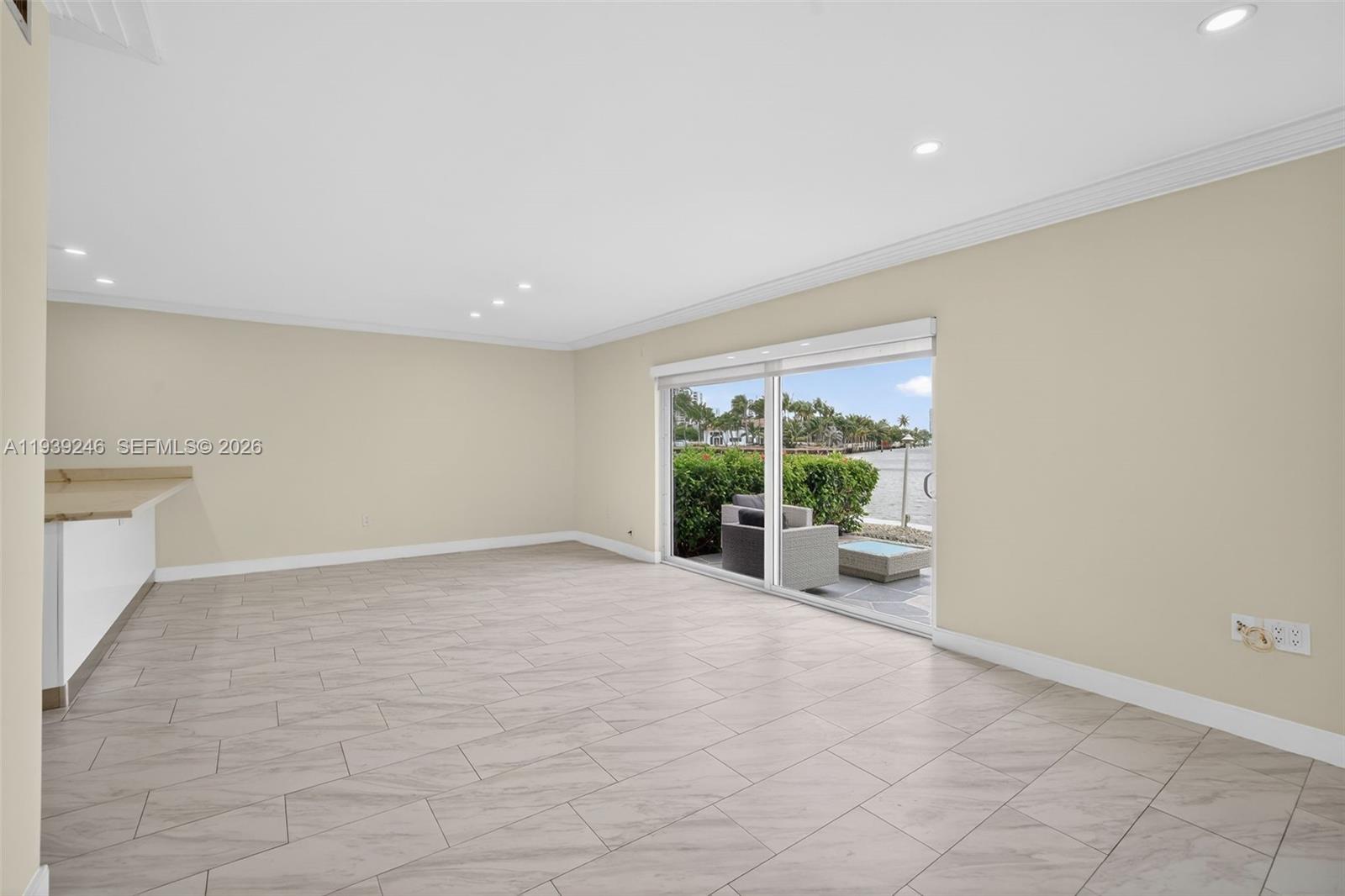 GOLDEN BAY TOWERS CO-OP - Residential