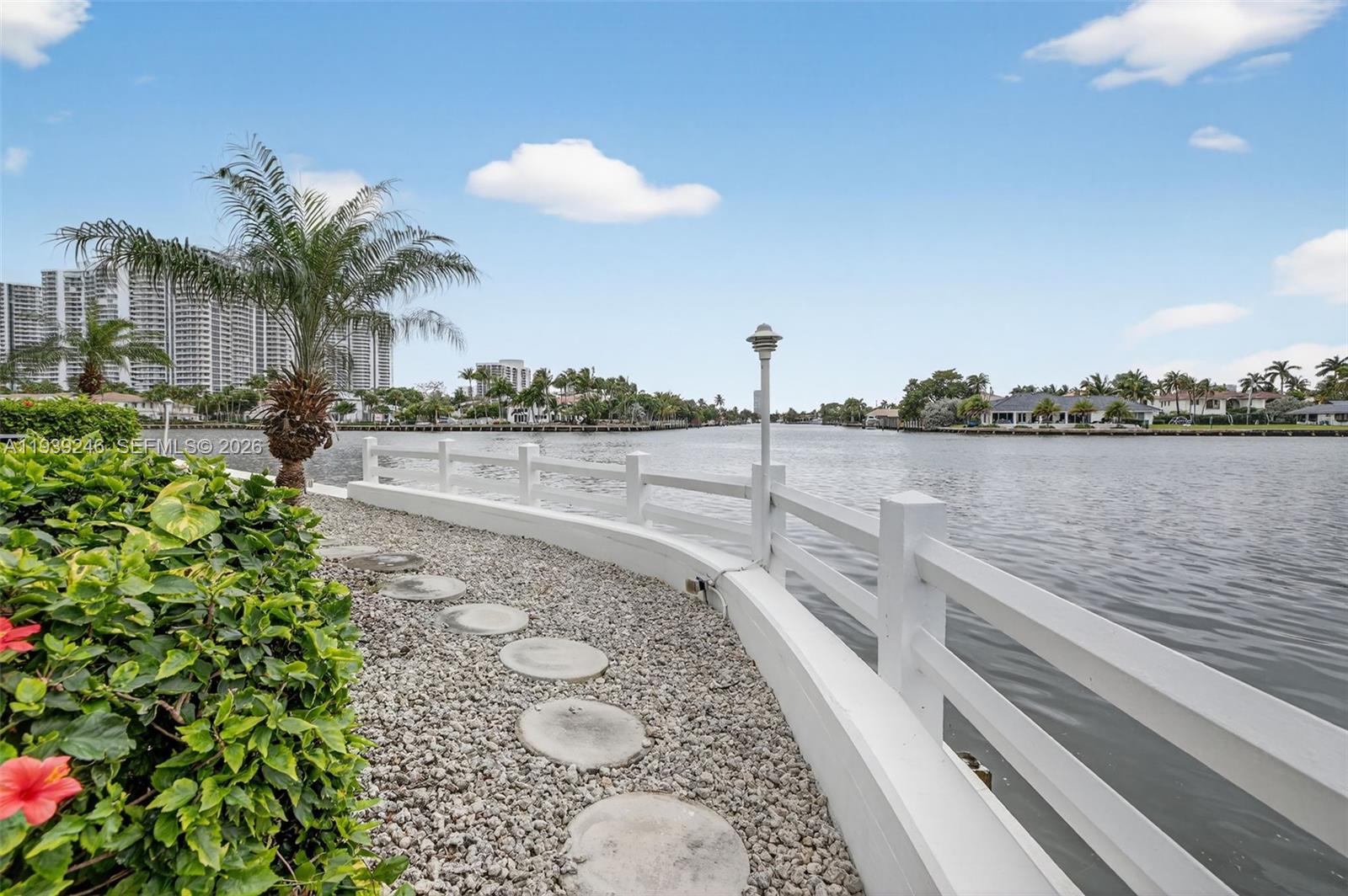 GOLDEN BAY TOWERS CO-OP - Residential