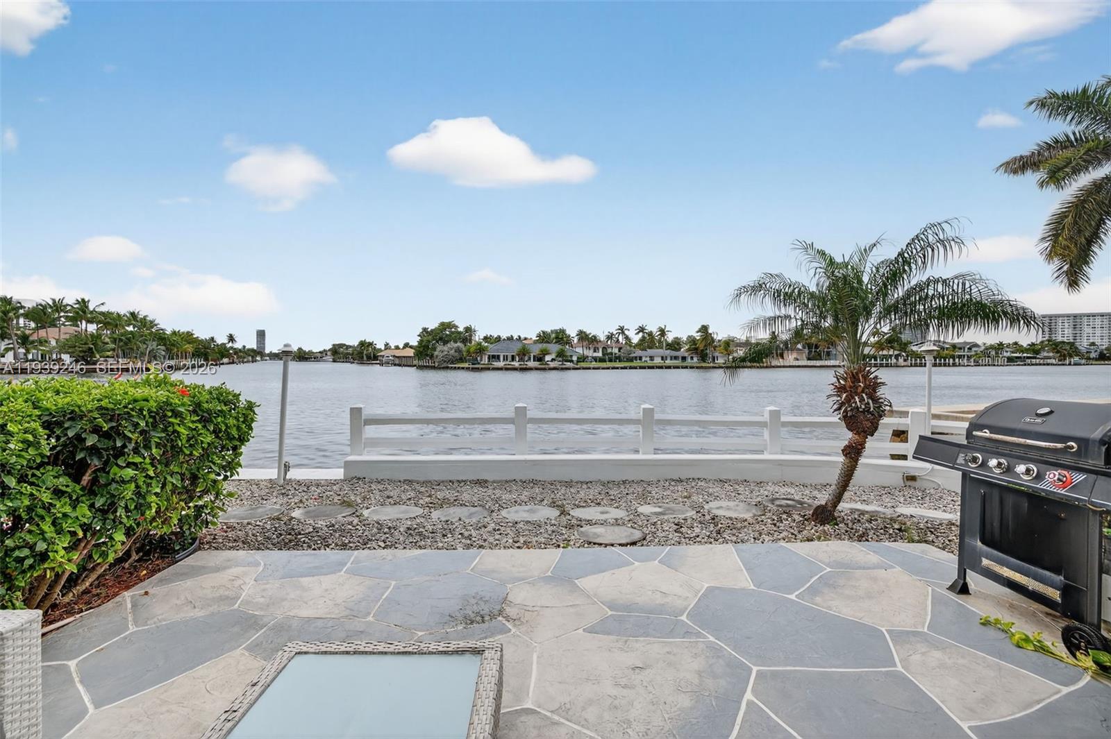 GOLDEN BAY TOWERS CO-OP - Residential