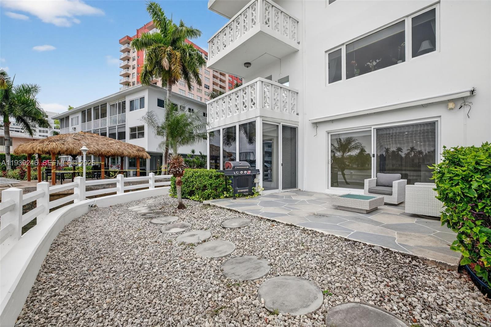 GOLDEN BAY TOWERS CO-OP - Residential