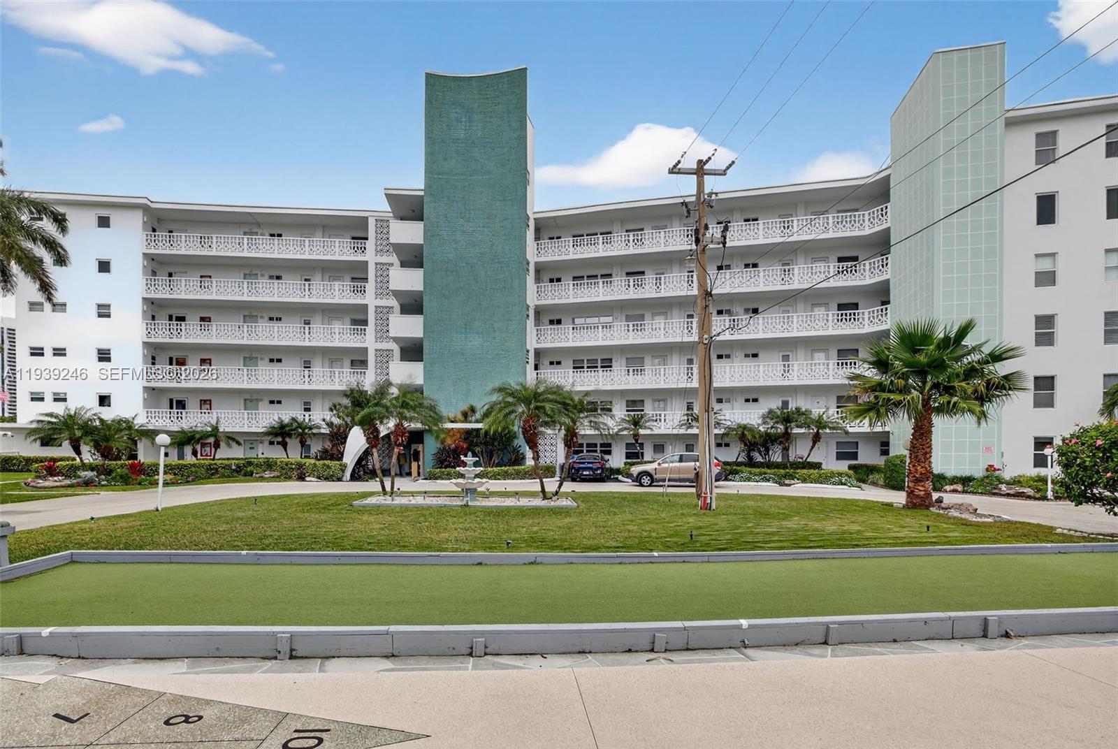 GOLDEN BAY TOWERS CO-OP - Residential