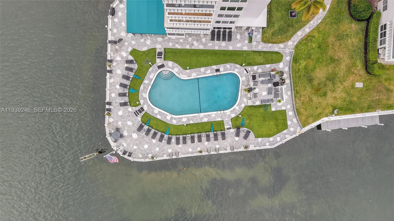 GOLDEN BAY TOWERS CO-OP - Residential