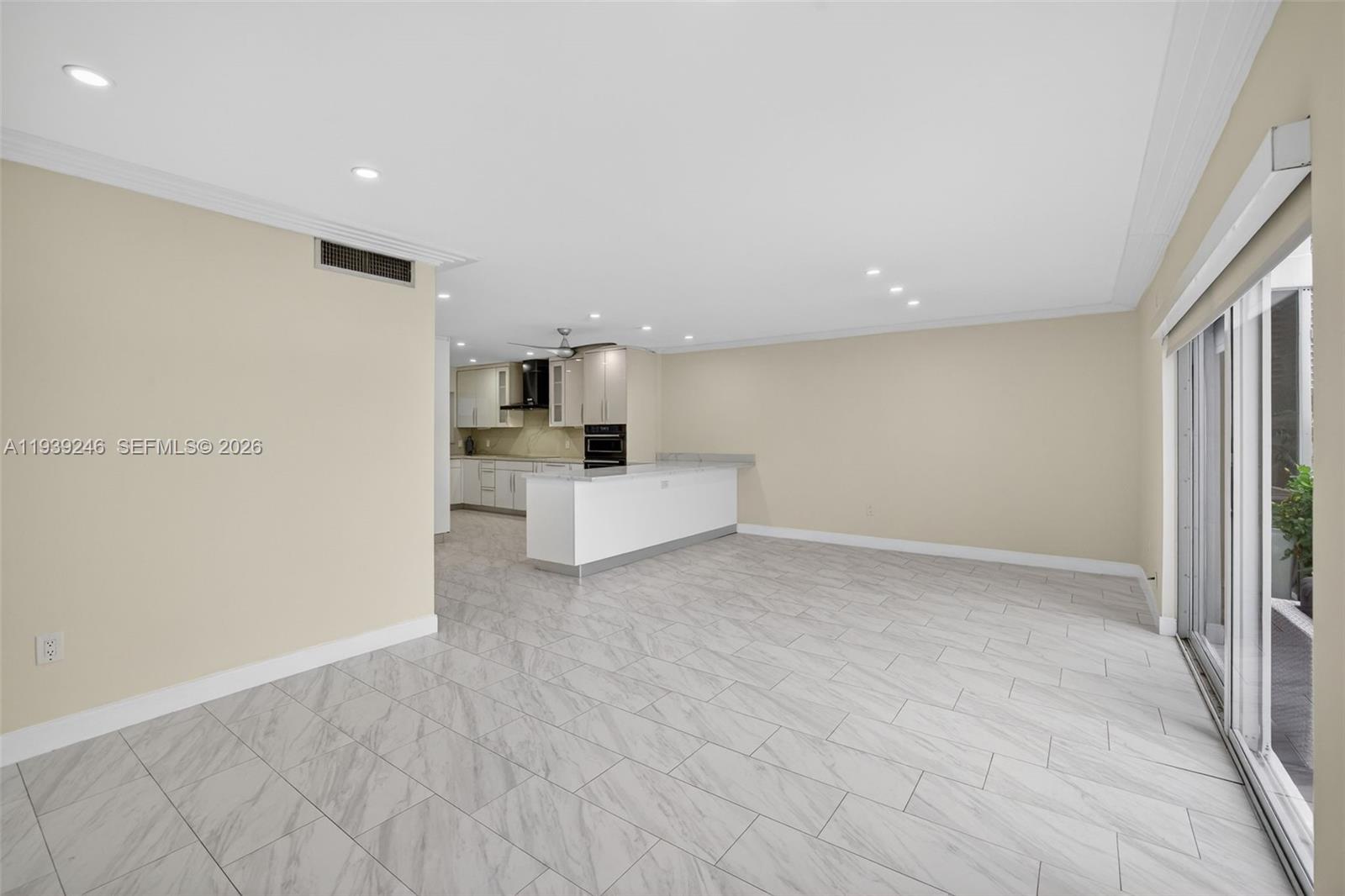 GOLDEN BAY TOWERS CO-OP - Residential