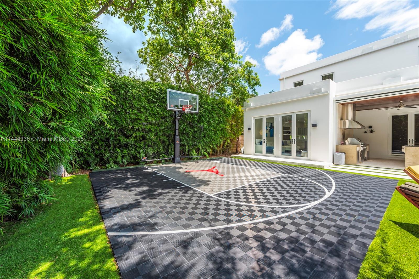 HIGH PINES REV PLAT OF 2N - Residential