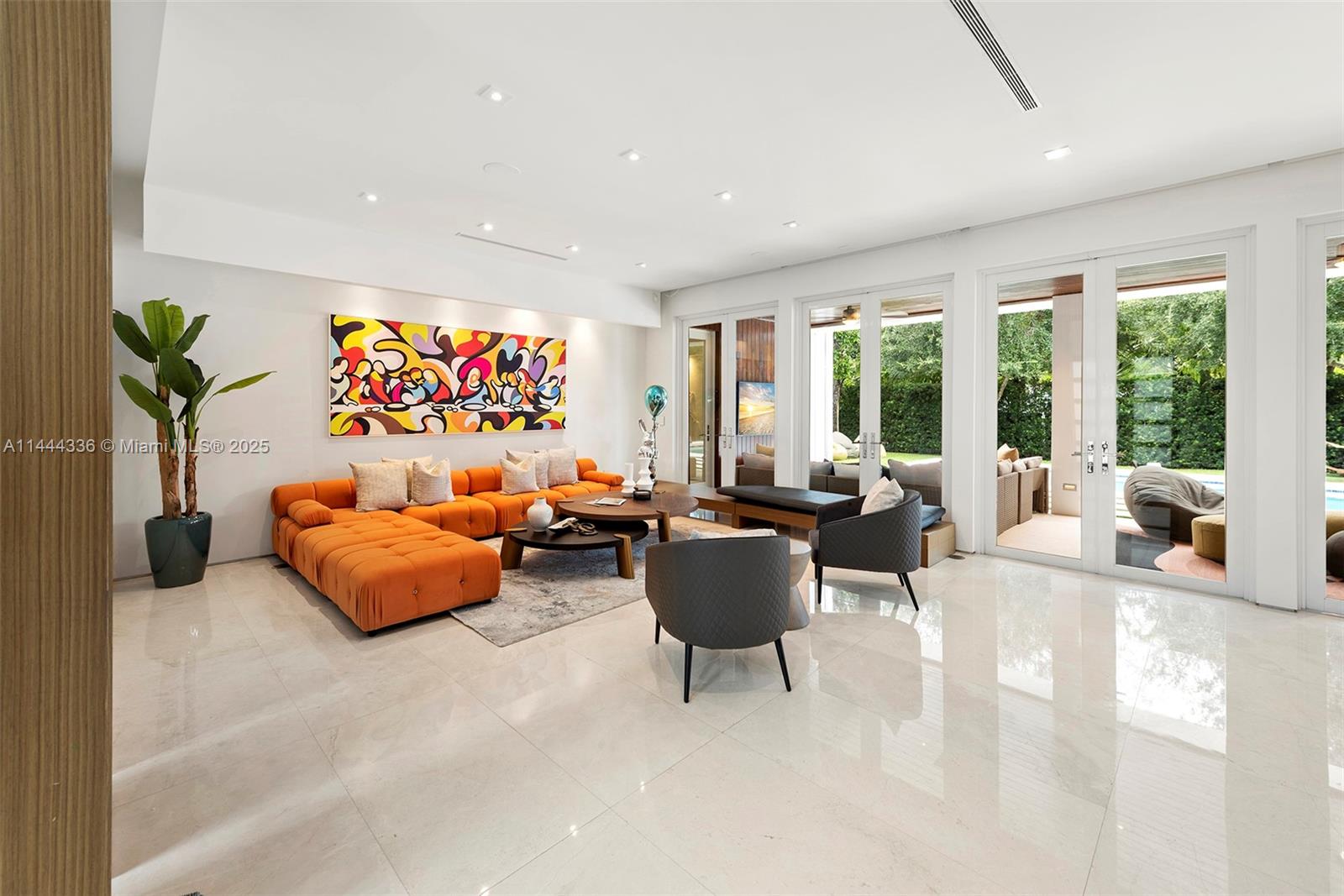 HIGH PINES REV PLAT OF 2N - Residential