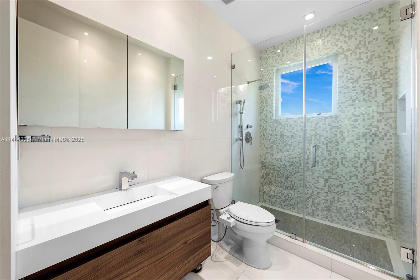 HIGH PINES REV PLAT OF 2N - Residential