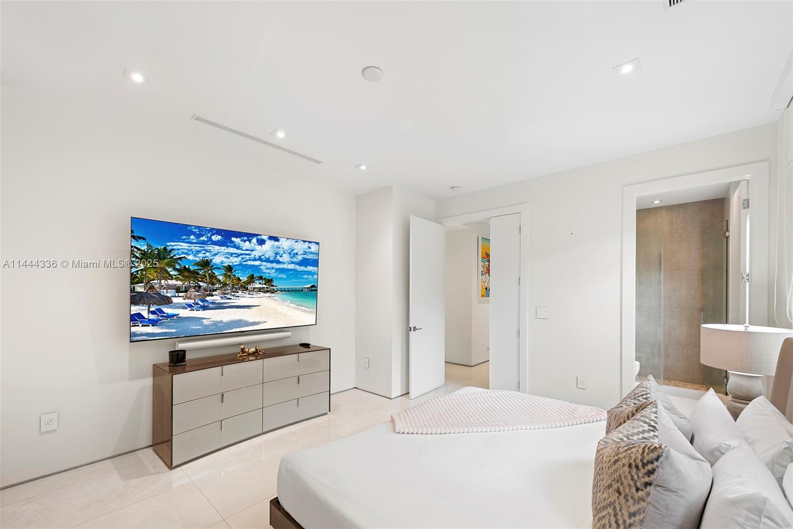 HIGH PINES REV PLAT OF 2N - Residential