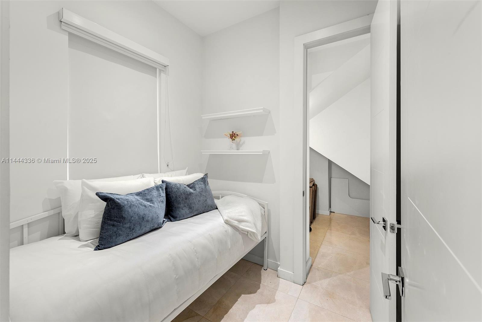 HIGH PINES REV PLAT OF 2N - Residential