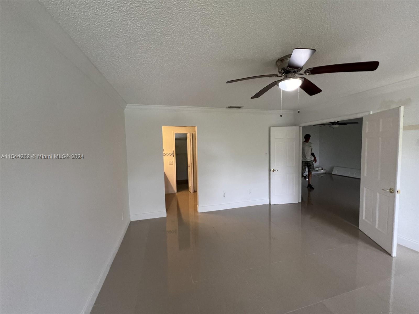 BOCA RIDGE CONDO - Residential Lease