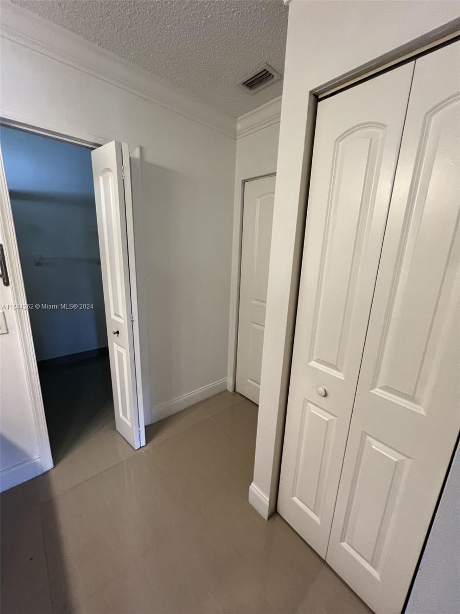 BOCA RIDGE CONDO - Residential Lease