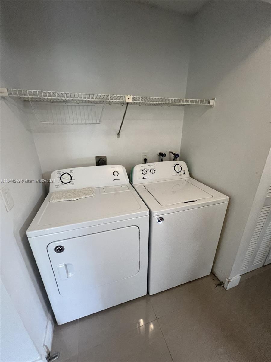 BOCA RIDGE CONDO - Residential Lease