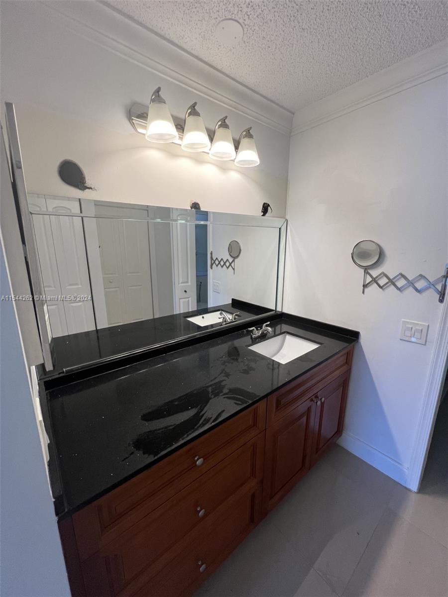 BOCA RIDGE CONDO - Residential Lease