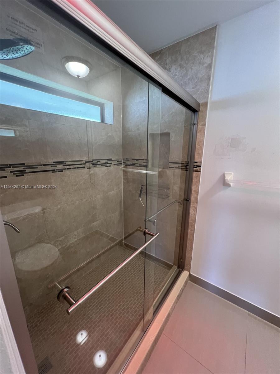 BOCA RIDGE CONDO - Residential Lease