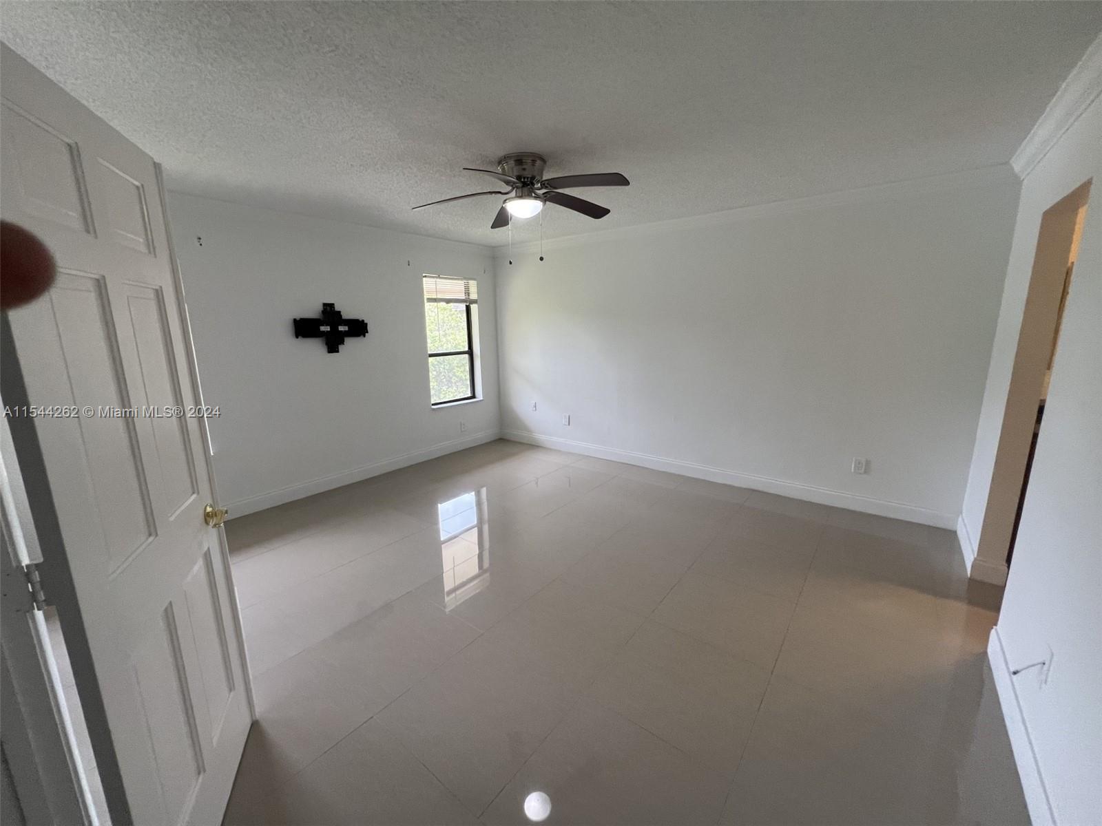 BOCA RIDGE CONDO - Residential Lease