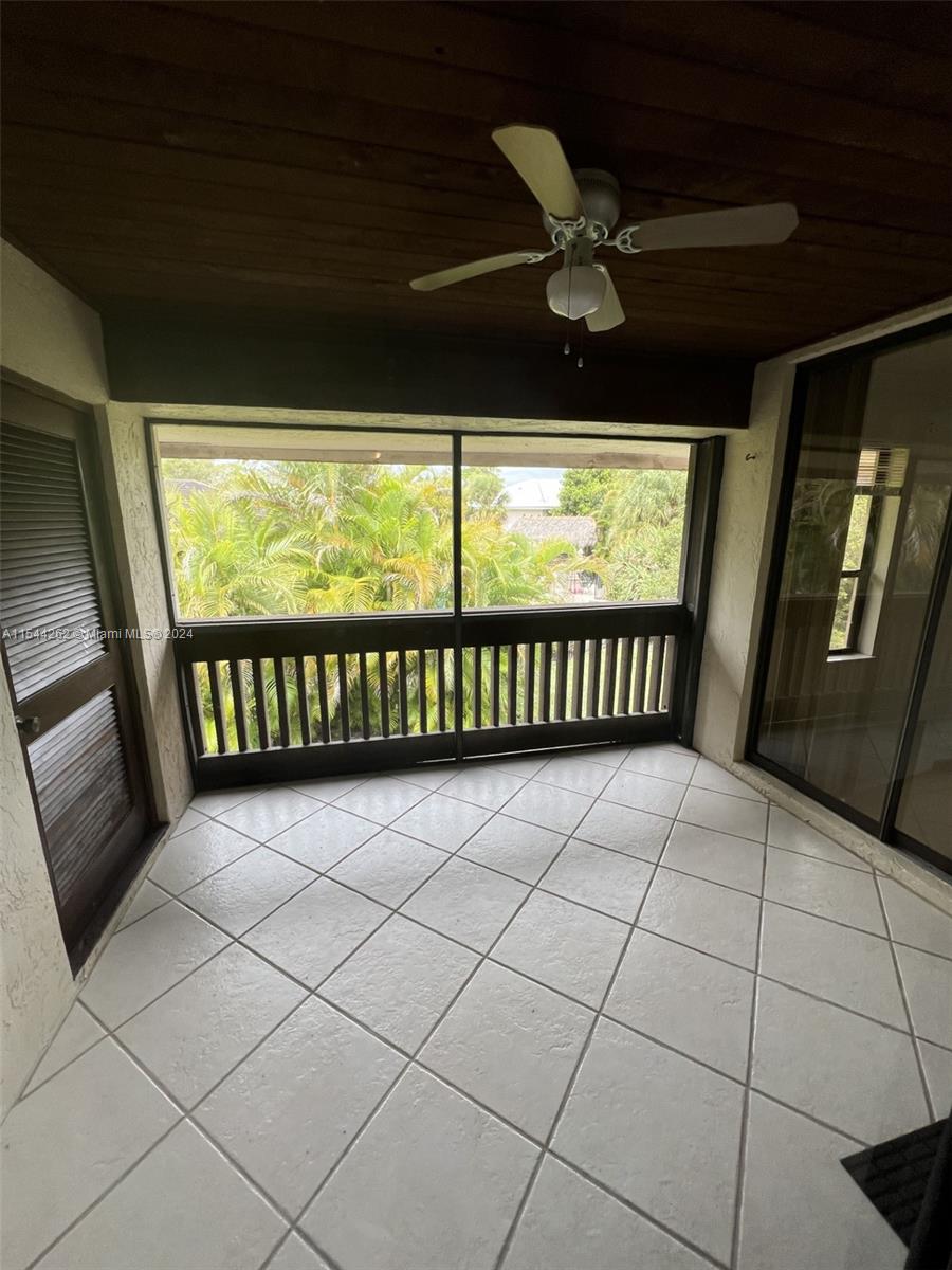 BOCA RIDGE CONDO - Residential Lease