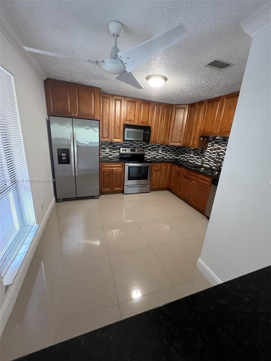 BOCA RIDGE CONDO - Residential Lease
