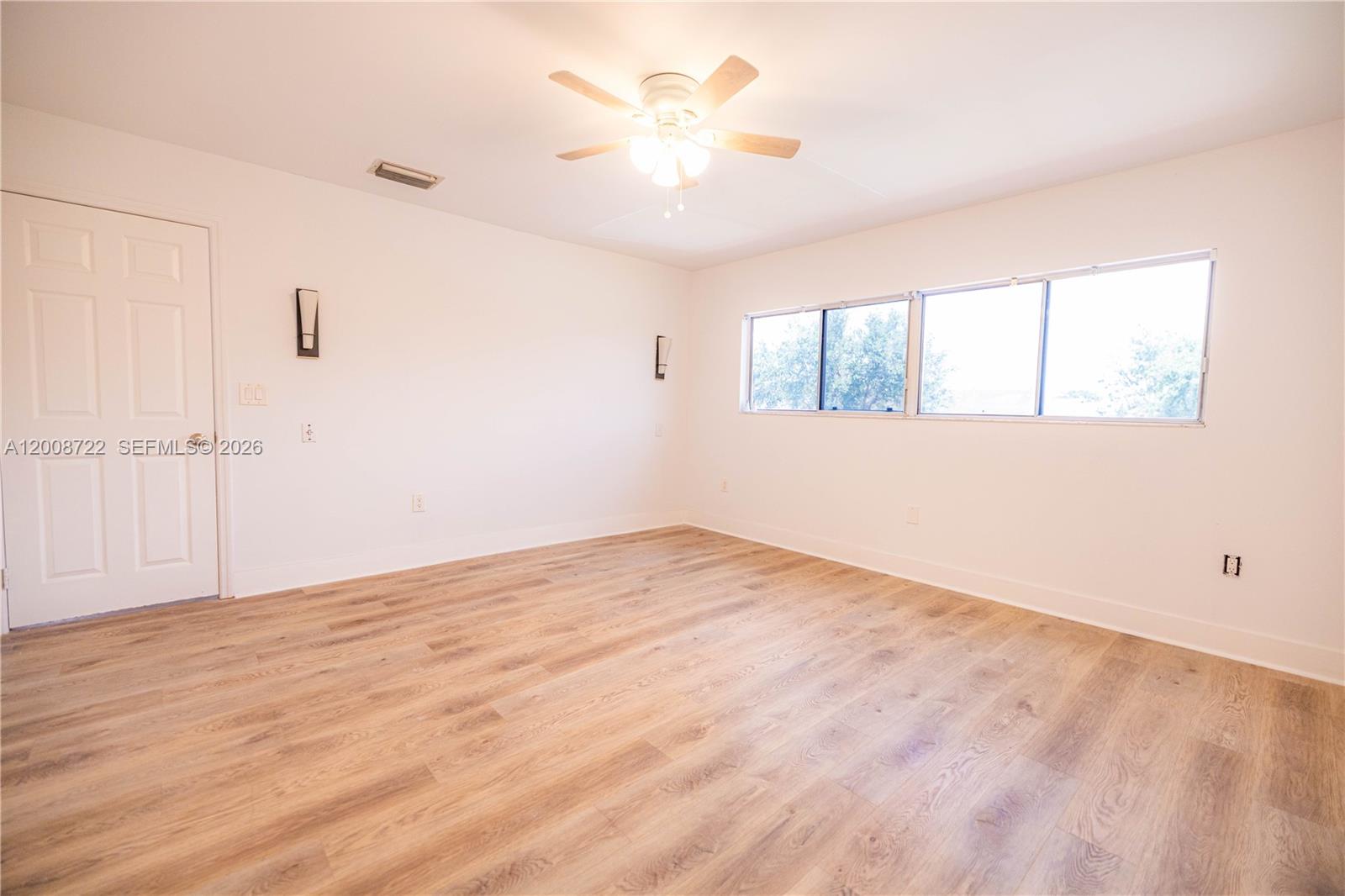 CHAPEL TRAIL REPLAT - Residential