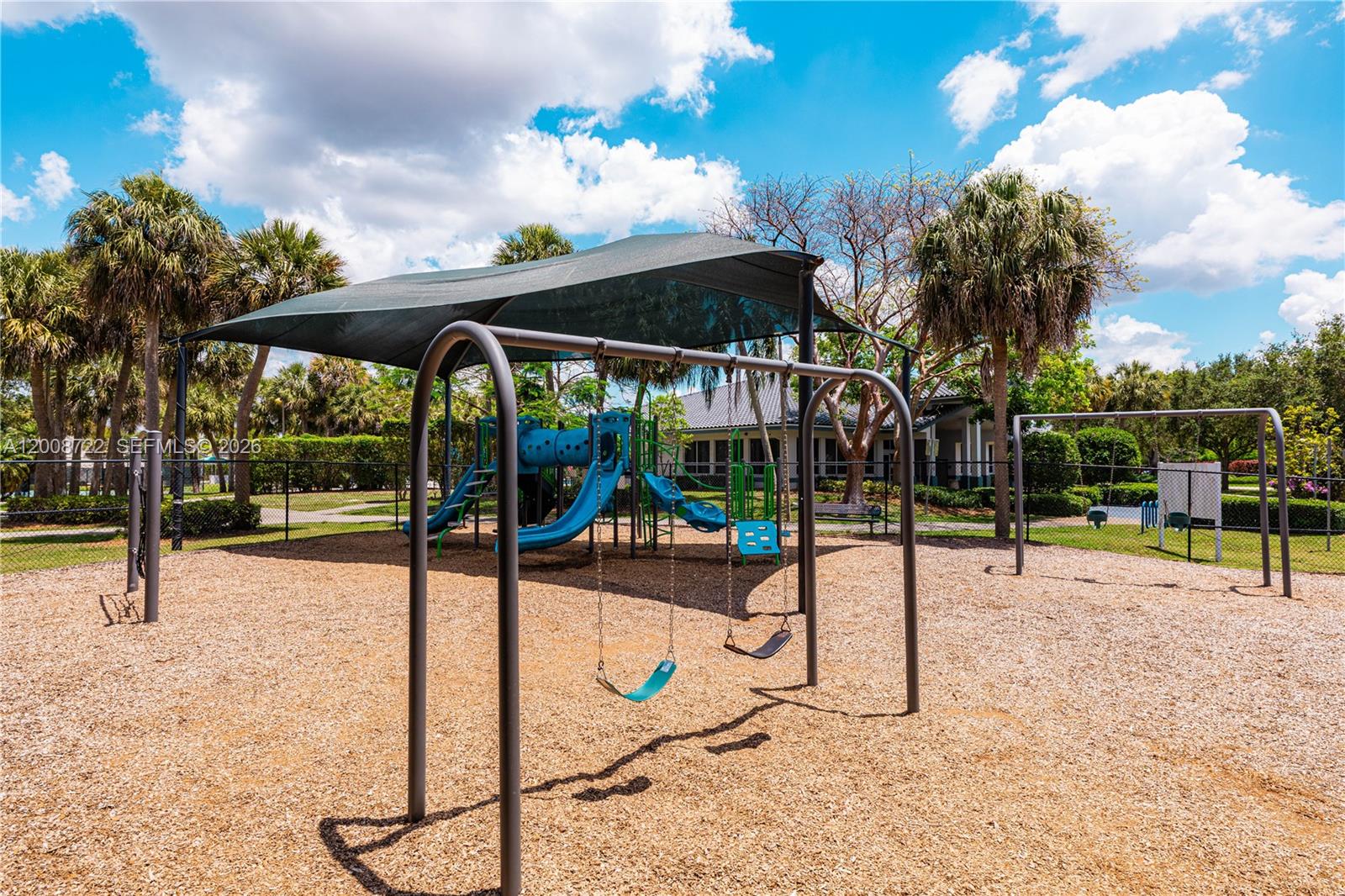 CHAPEL TRAIL REPLAT - Residential