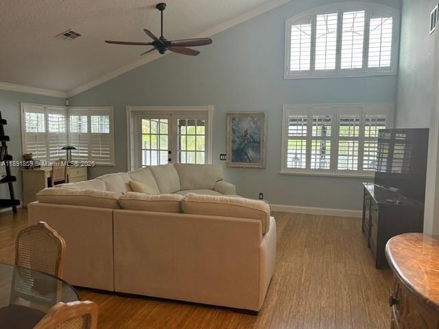 FOREST RIDGE PATIO HOMES - Residential Lease