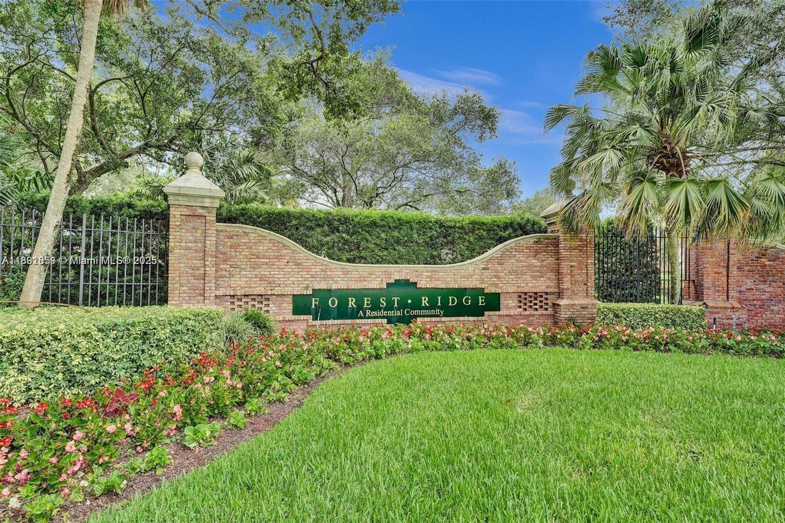 FOREST RIDGE PATIO HOMES - Residential Lease
