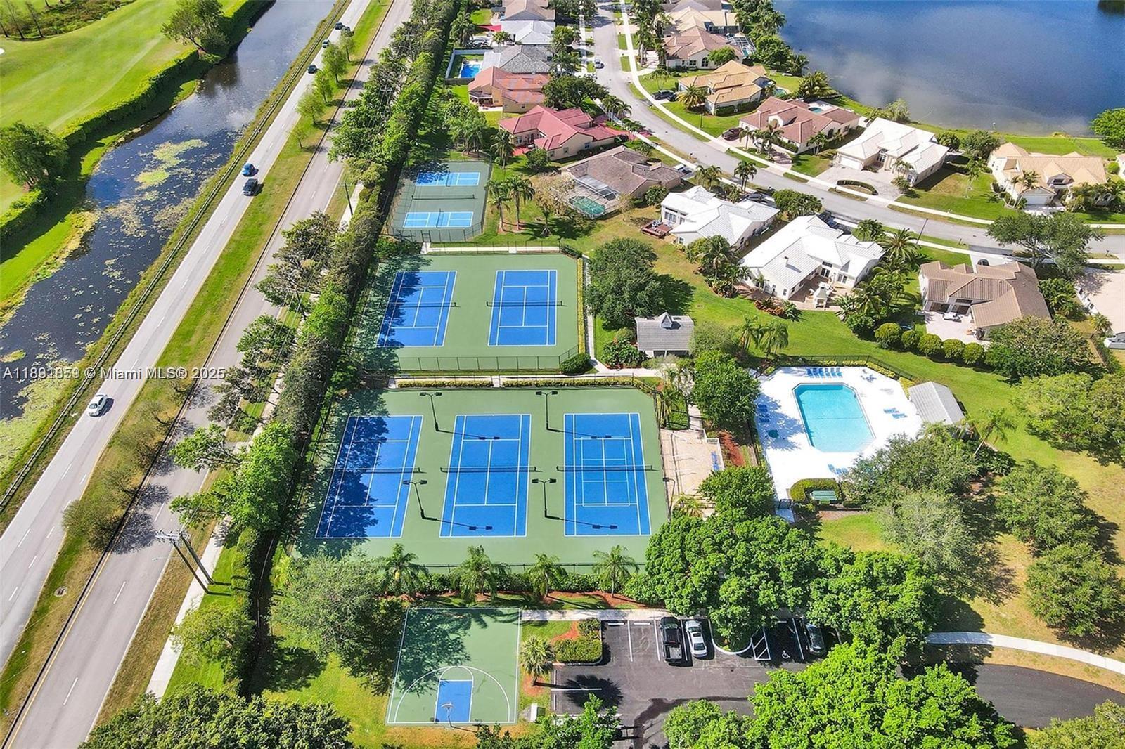 FOREST RIDGE PATIO HOMES - Residential Lease