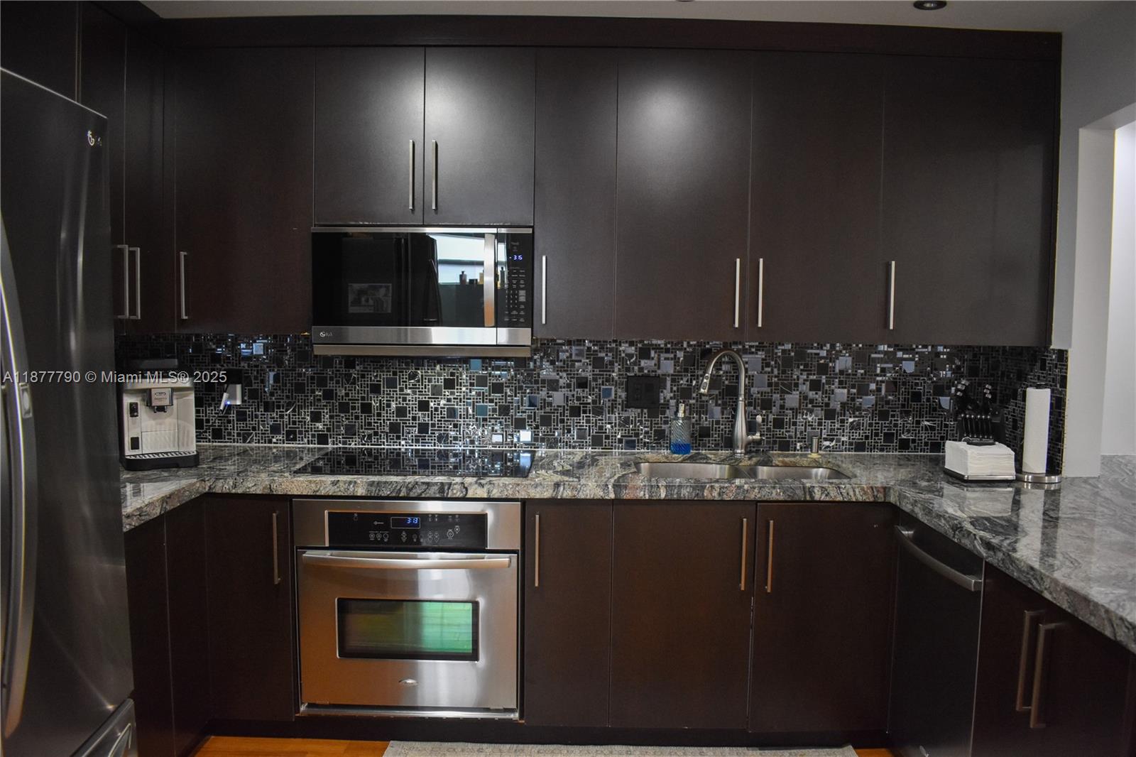 LA BEAU ACRES FIRST UNIT - Residential