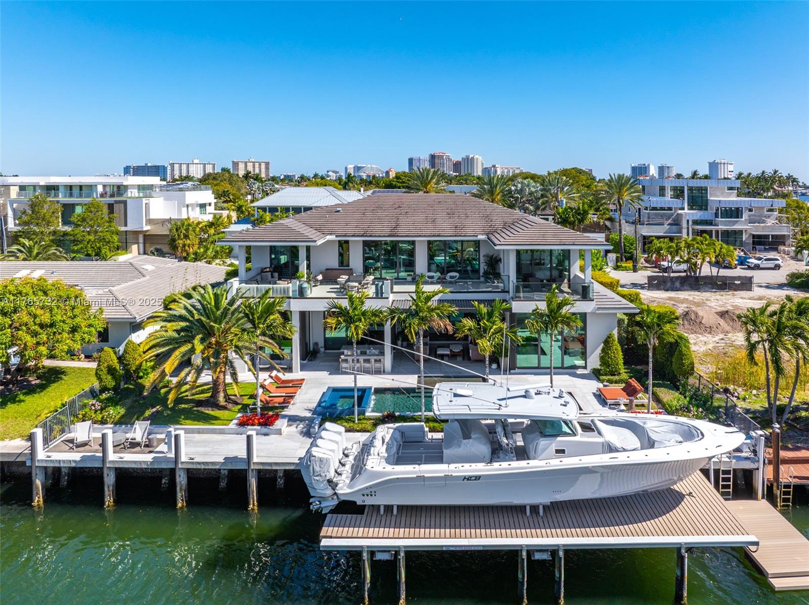 ISLA BAHIA - Residential