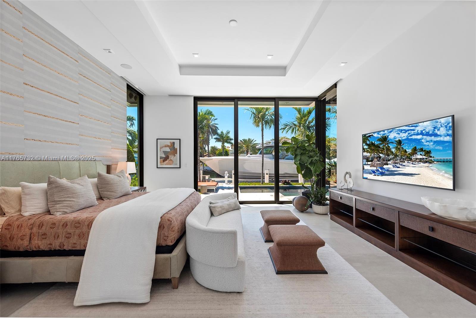 ISLA BAHIA - Residential