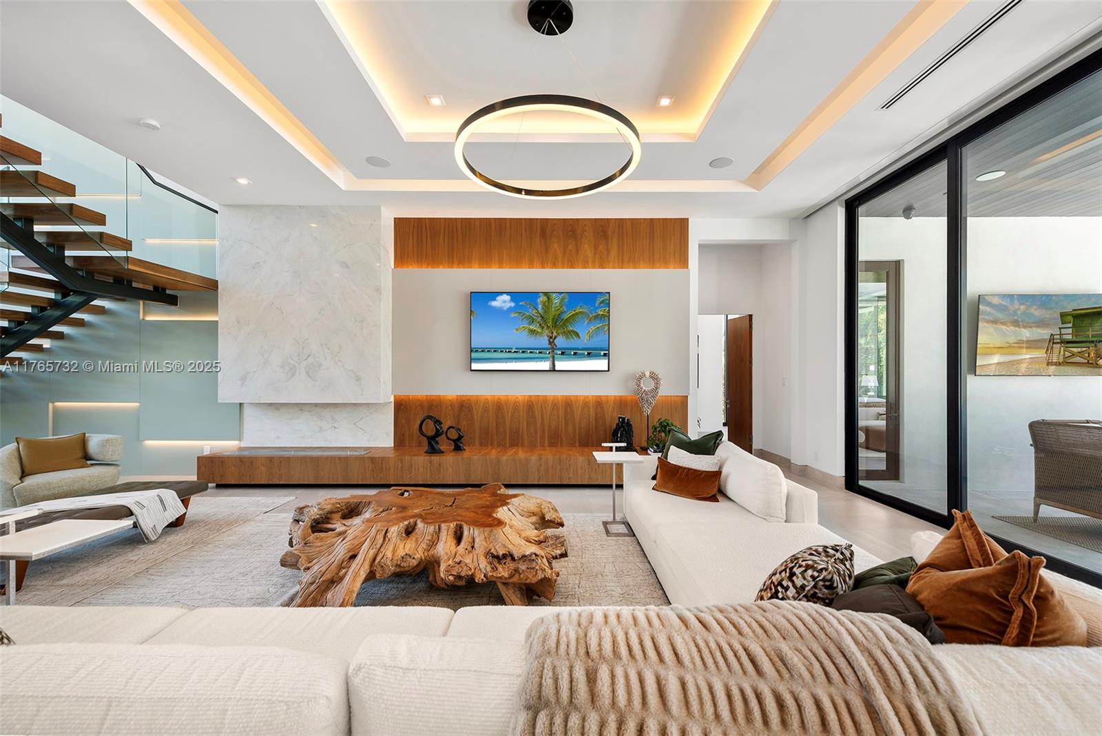 ISLA BAHIA - Residential
