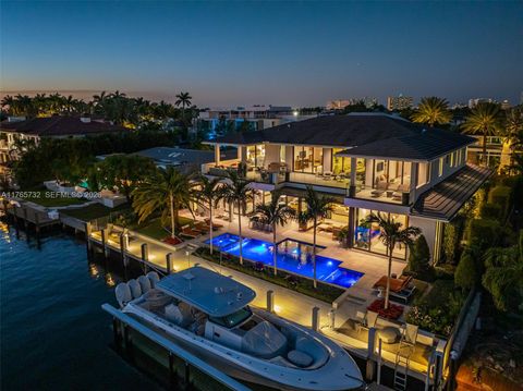 22 Isla Bahia Dr Fort Lauderdale FL 33316