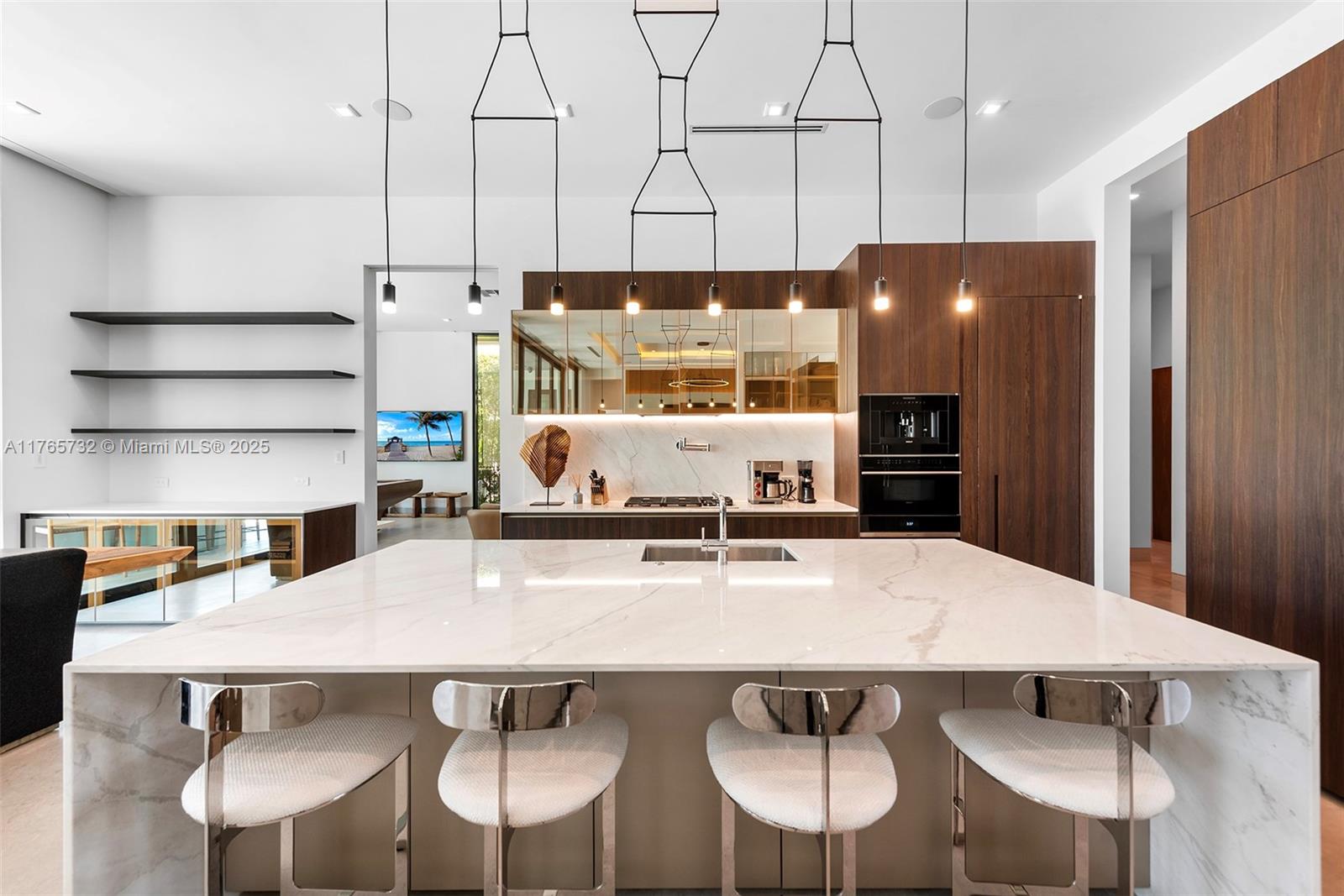 ISLA BAHIA - Residential
