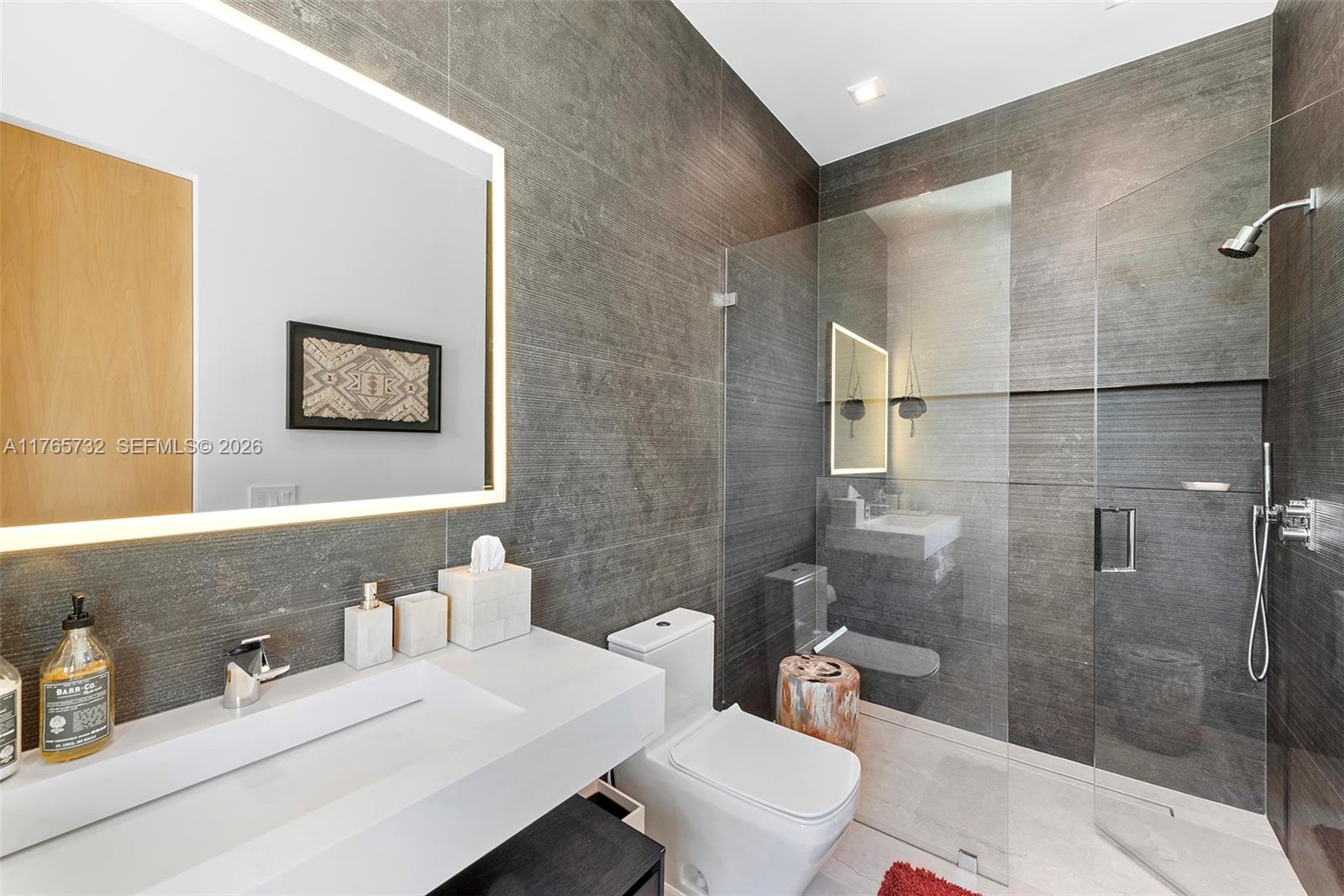 ISLA BAHIA - Residential