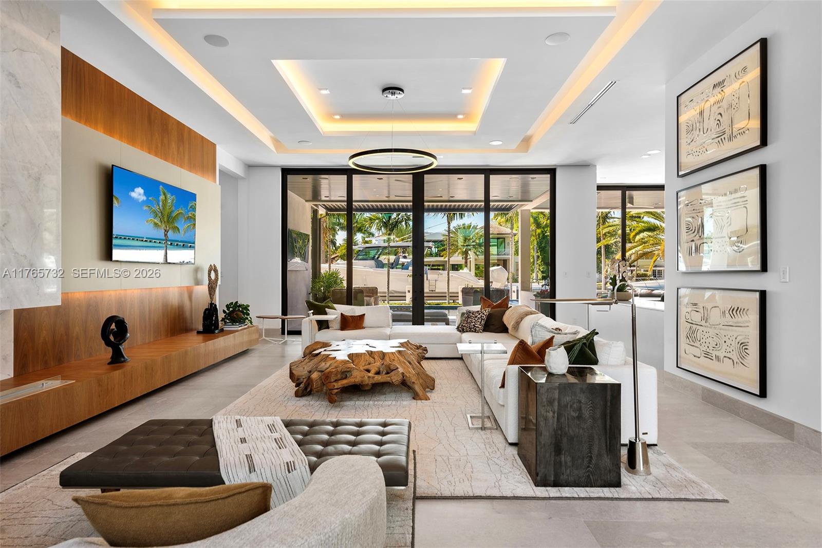 ISLA BAHIA - Residential