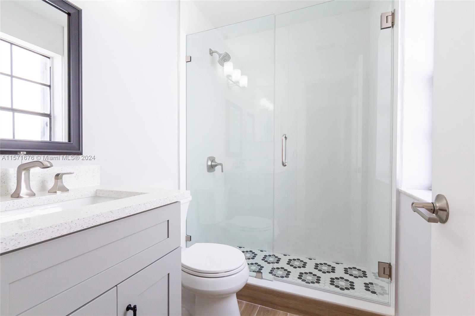 PEMBROKE LAKES SEC EIGHT - Residential Lease