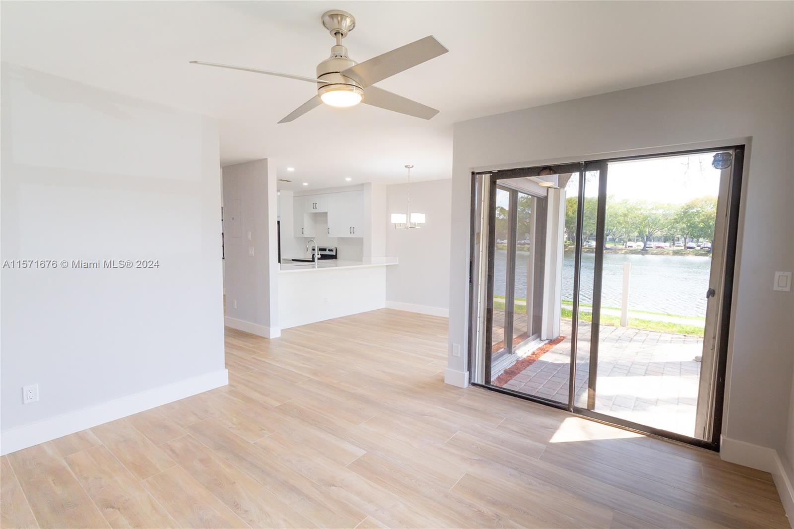 PEMBROKE LAKES SEC EIGHT - Residential Lease